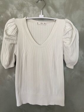 Mango Ivory Ribbed Knit Top with V-Neck